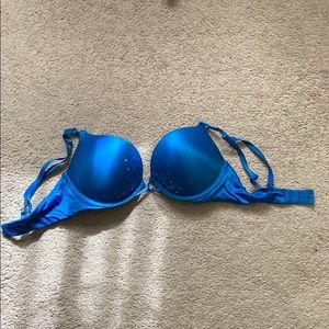 Victoria secret miraculous bombshell bra 32C